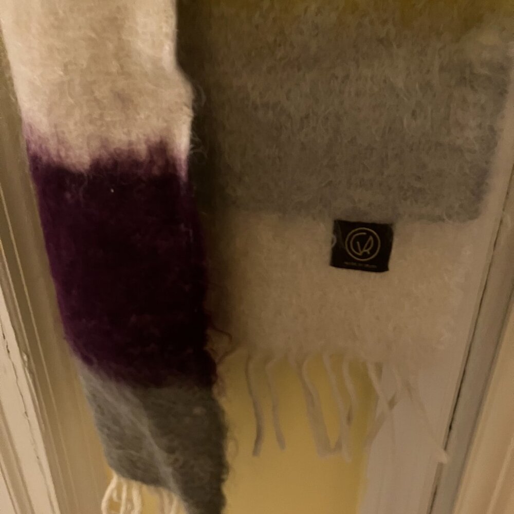 Ezcaray Matisse Scarf - Picture 6 of 8
